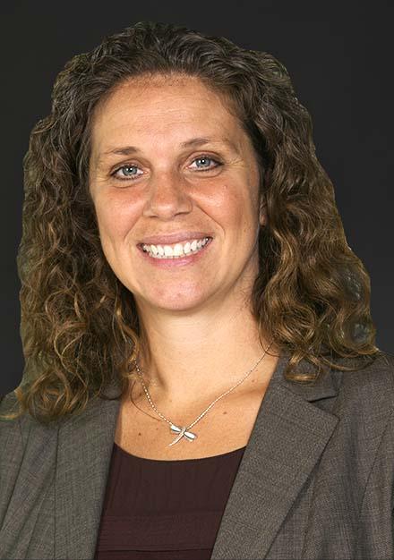 Jennifer Williamson Headshot